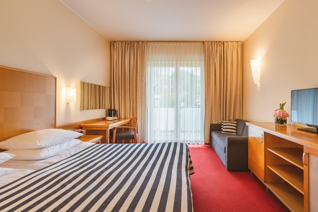 Ramada Hotel & Suites Kranjska Gora Exteriér fotografie